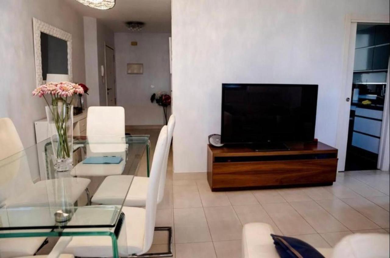 Pez Espada 1ª Linea Playa Y Parking Incluido Torremolinos Zewnętrze zdjęcie