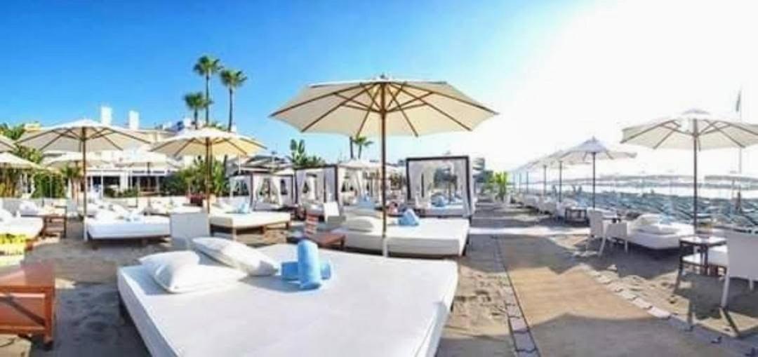 Pez Espada 1ª Linea Playa Y Parking Incluido Torremolinos Zewnętrze zdjęcie
