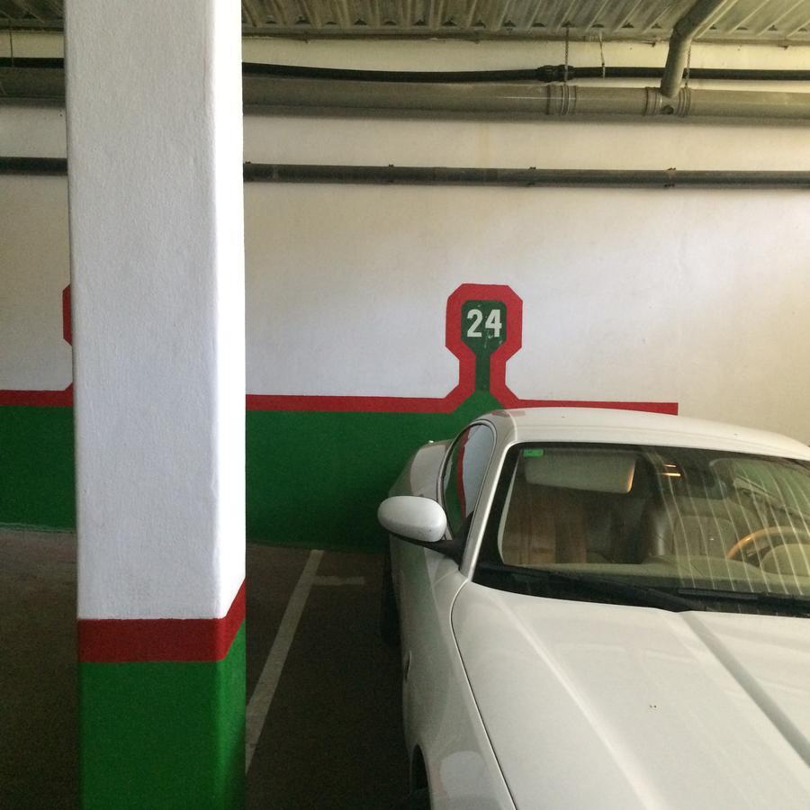 Pez Espada 1ª Linea Playa Y Parking Incluido Torremolinos Zewnętrze zdjęcie